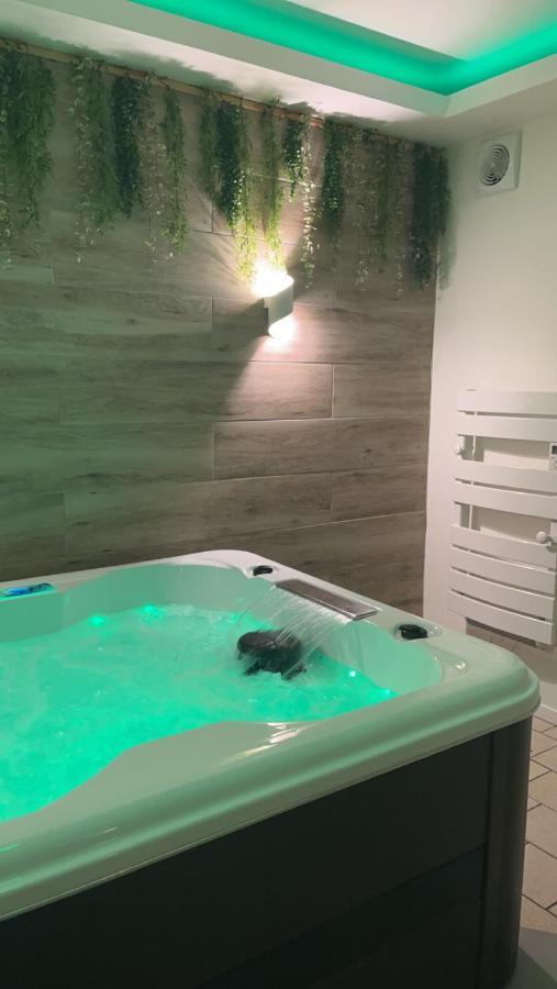 Paradis Du Nord Wallers Ngoại thất bức ảnh